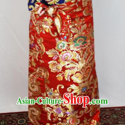 Chinese Traditional Minority Costume Tibetan Red Brocade Skirt Zang Nationality Clothing for Women