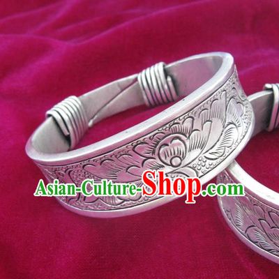 Chinese Miao Sliver Ornaments Carving Peony Bracelet Traditional Hmong Bangle Accessories for Women