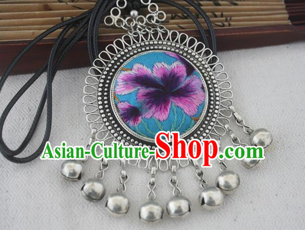 Traditional Chinese Miao Nationality Hair Accessories Hmong Female Folk Dance Hairpins Bracelet Sliver Necklace Headwear for Women Traditional Chinese Miao Nationality Hair Accessories Hmong Female Folk Dance Hairpins Bracelet Sliver Necklace Headwear for Women