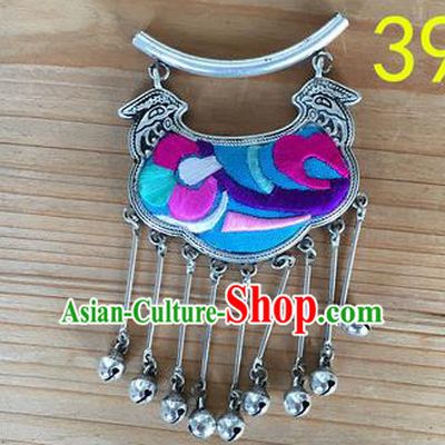 Chinese Traditional Miao Sliver Ornaments Accessories Longevity Lock Necklace Pendant for Women