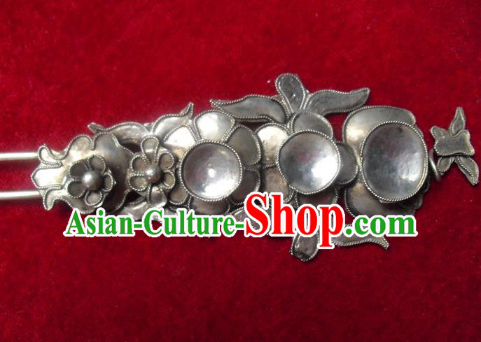 Traditional Chinese Miao Nationality Hair Accessories Hmong Female Folk Dance Hairpins Bracelet Sliver Necklace Headwear for Women Traditional Chinese Miao Nationality Hair Accessories Hmong Female Folk Dance Hairpins Bracelet Sliver Necklace Headwear for Women