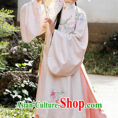 Chinese Ancient Ming Dynasty Princess Embroidered Costumes Hanfu Dress for Women