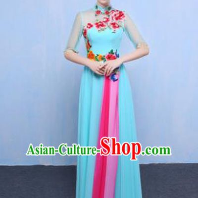 Chinese Traditional Chorus Singing Group Embroidered Costume, Compere Classical Dance Light Blue Dress for Women