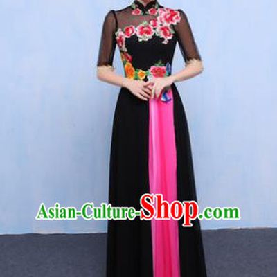 Chinese Traditional Chorus Singing Group Embroidered Costume, Compere Classical Dance Black Dress for Women