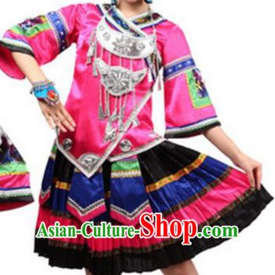 Traditional Chinese Miao Nationality Ethnic Clothing, China Hmong Minority Folk Dance Costume and Headwear for Women