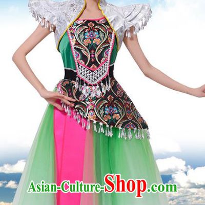 Traditional Chinese Miao Nationality Dance Green Dress, China Hmong Minority Folk Dance Ethnic Costume and Headwear for Women