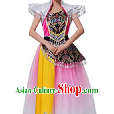 Traditional Chinese Miao Nationality Dance Pink Dress, China Hmong Minority Folk Dance Ethnic Costume and Headwear for Women
