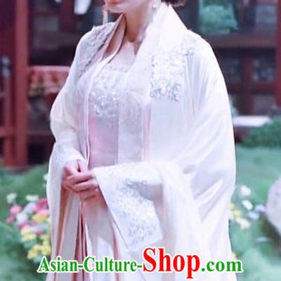 Chinese Ancient Empress Consort Embroidered Hanfu Dress Han Dynasty Palace Queen Historical Costume and Headpiece Complete Set