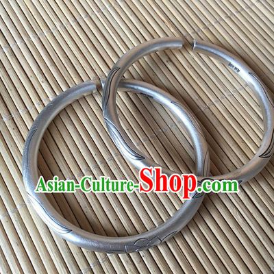 Handmade Chinese Miao Nationality Carving Lotus Sliver Bracelet Traditional Hmong Bangle for Women