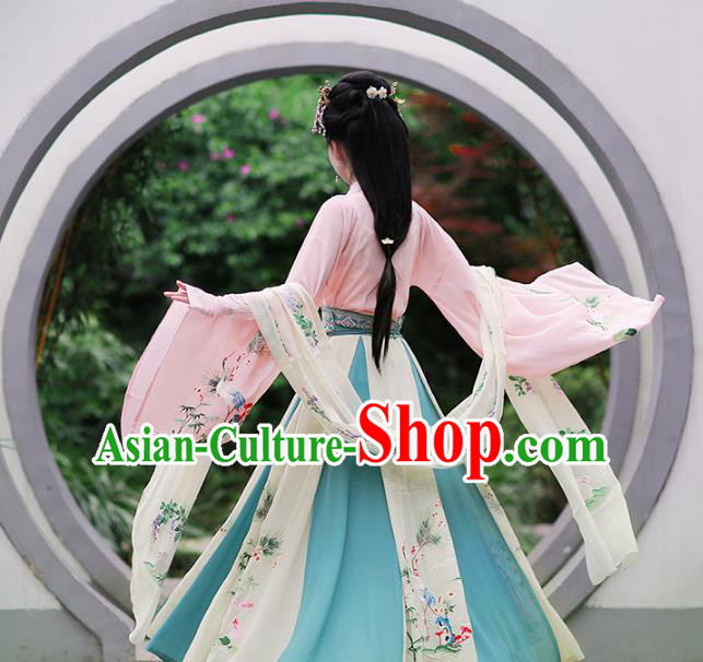 Chinese Ancient Palace Lady Hanfu Han Dynasty Imperial Concubine Queen Embroidered Historical Costumes Chinese Ancient Palace Lady Hanfu Han Dynasty Imperial Concubine Queen Embroidered Historical Costumes