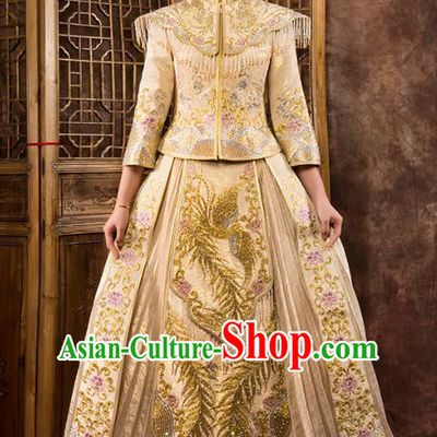 Traditional Chinese Embroidered Diamante Golden XiuHe Suit Wedding Costumes Full Dress Ancient Bottom Drawer for Bride