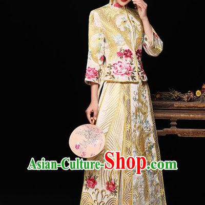 Chinese Ancient Wedding Costumes Bride Formal Dresses Embroidered Peony Yellow Longfenggua XiuHe Suit for Women