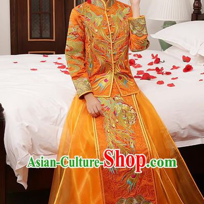 Chinese Traditional Embroidered Wedding Dress Golden XiuHe Suit Ancient Bride Cheongsam for Women