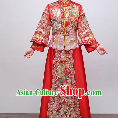 Chinese Traditional Wedding Costume Slim XiuHe Suit Ancient Bride Embroidered Formal Dress for Women