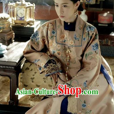 Drama Story of Yanxi Palace Chinese Qing Dynasty Imperial Empress Embroidered Costumes and Headpiece Complete Set