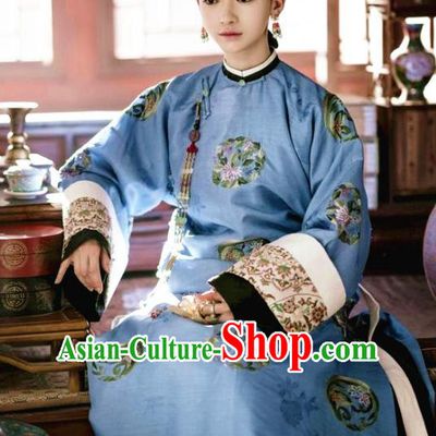 Story of Yanxi Palace Chinese Qing Dynasty Imperial Consort Ling Embroidered Costumes and Headpiece Complete Set