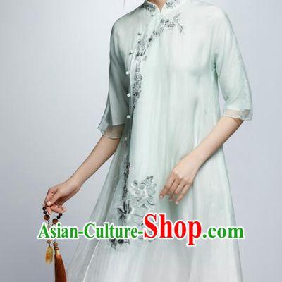 Chinese Traditional Green Organza Cheongsam China National Costume Tang Suit Qipao Dress for Women