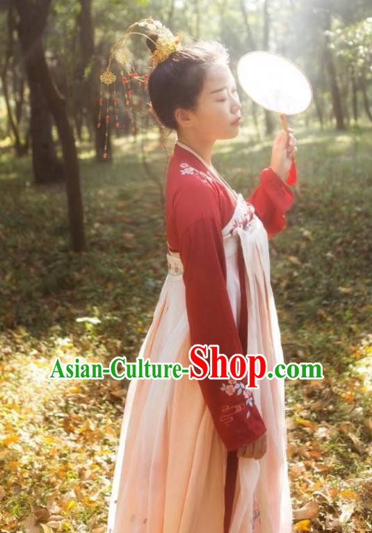 Chinese Ancient Palace Lady Hanfu Han Dynasty Imperial Concubine Queen Embroidered Historical Costumes Chinese Ancient Palace Lady Hanfu Han Dynasty Imperial Concubine Queen Embroidered Historical Costumes