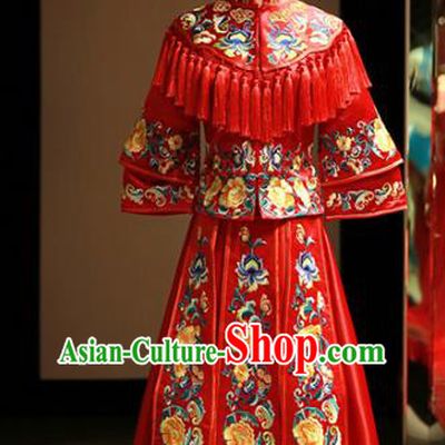Chinese Traditional Bride Embroidered Peony Cheongsam Xiuhe Suit Ancient Wedding Longfeng Flown Dress for Women