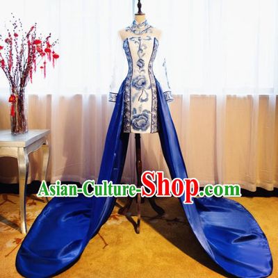 Chinese Traditional Embroidered Peony Cheongsam Compere Chorus Costume for Women