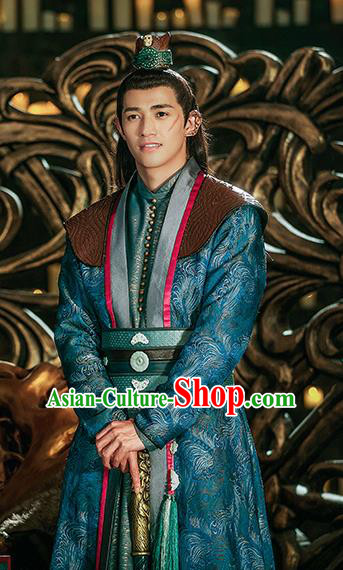 Chinese Ancient Peri Costumes Traditional Princess Swordsman Hanfu Dress Chinese Ancient Peri Costumes Traditional Princess Swordsman Hanfu Dress