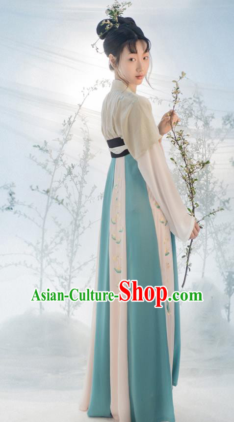 Chinese Ancient Palace Lady Hanfu Han Dynasty Imperial Concubine Queen Embroidered Historical Costumes Chinese Ancient Palace Lady Hanfu Han Dynasty Imperial Concubine Queen Embroidered Historical Costumes