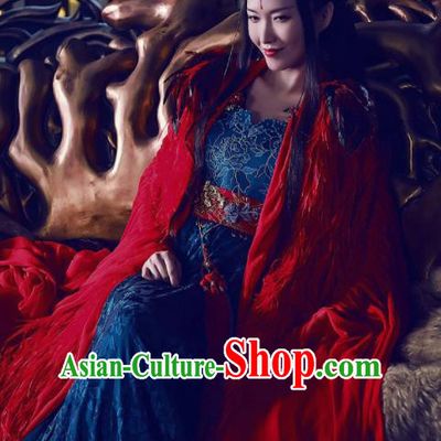 Chinese Traditional Ancient Imperial Empress Embroidered Costumes and Headpiece Complete Set