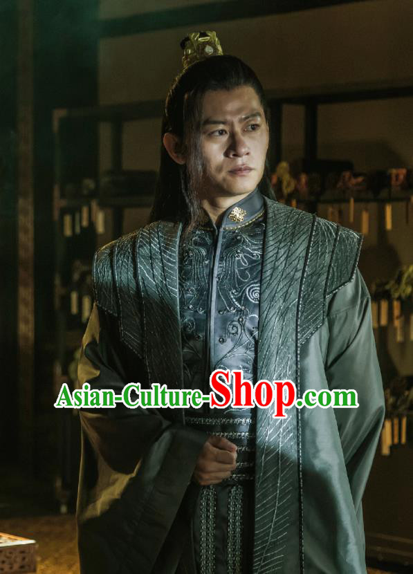 Chinese Ancient Peri Costumes Traditional Princess Swordsman Hanfu Dress Chinese Ancient Peri Costumes Traditional Princess Swordsman Hanfu Dress