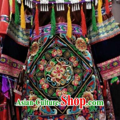 Traditional Chinese Dong Minority Costumes Embroidered Dress for Women