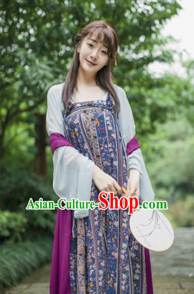 Chinese Ancient Hanfu Traditional Jin Dynasty Embroidered Historical Costumes Chinese Ancient Hanfu Traditional Jin Dynasty Embroidered Historical Costumes