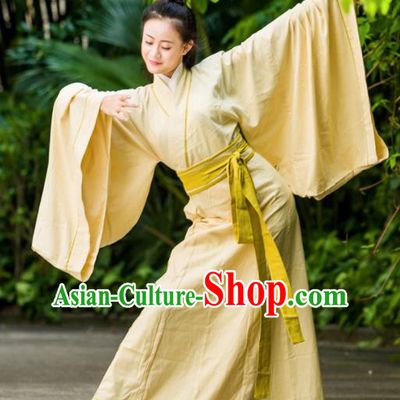 Traditional Chinese Han Dynasty Princess Costume Ancient Yellow Curving-Front Robe for Women