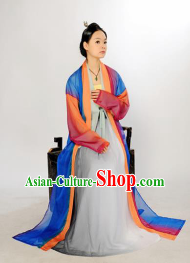 Chinese Ancient Hanfu Traditional Jin Dynasty Embroidered Historical Costumes Chinese Ancient Hanfu Traditional Jin Dynasty Embroidered Historical Costumes