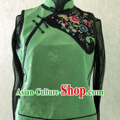 Traditional Chinese Handmade Brocade Costume Tang Suit Embroidered Green Vest for Women