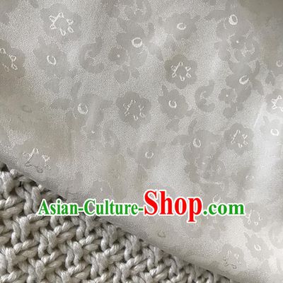 Asian Chinese Traditional White Silk Fabric Royal Pattern Brocade Cheongsam Cloth Silk Fabric