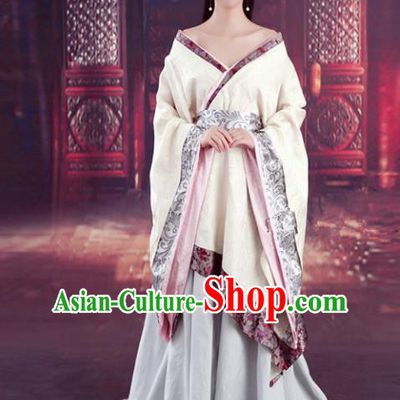 Chinese Han Dynasty Princess Embroidered Costume Ancient Fairy Hanfu Dress for Women