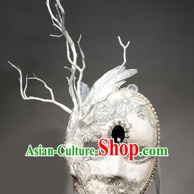 Top Halloween Cosplay White Masks Brazilian Carnival Catwalks Fancy Dress Ball Face Mask for Women