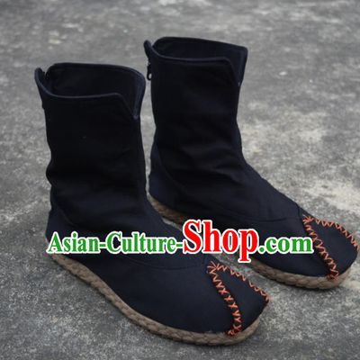Chinese Traditional Black Boots Ancient Swordsman Shoes Embroidered Shoes for Men