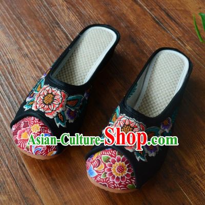 Chinese Traditional Hanfu Shoes Ancient Princess Shoes Embroidered Black Slippers for Women