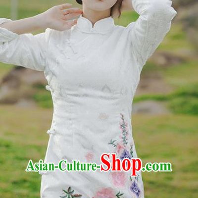 Chinese National White Silk Qipao Dress Traditional Costumes Tang Suit Cheongsam for Women