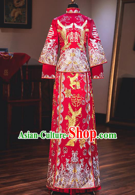 Chinese Traditional Bride Xiuhe Suits Ancient Handmade Embroidered Red Wedding Costumes for Women Chinese Traditional Bride Xiuhe Suits Ancient Handmade Embroidered Red Wedding Costumes for Women