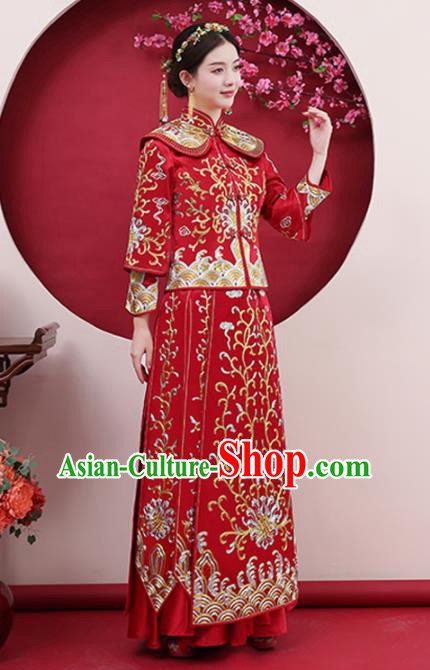 Chinese Traditional Bride Gilding Red Xiuhe Suits Ancient Handmade Wedding Costumes for Women Chinese Traditional Bride Gilding Red Xiuhe Suits Ancient Handmade Wedding Costumes for Women
