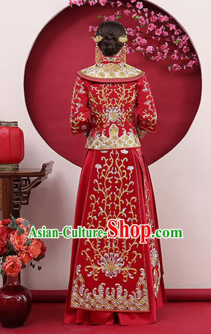 Chinese Traditional Bride Gilding Red Xiuhe Suits Ancient Handmade Wedding Costumes for Women Chinese Traditional Bride Gilding Red Xiuhe Suits Ancient Handmade Wedding Costumes for Women