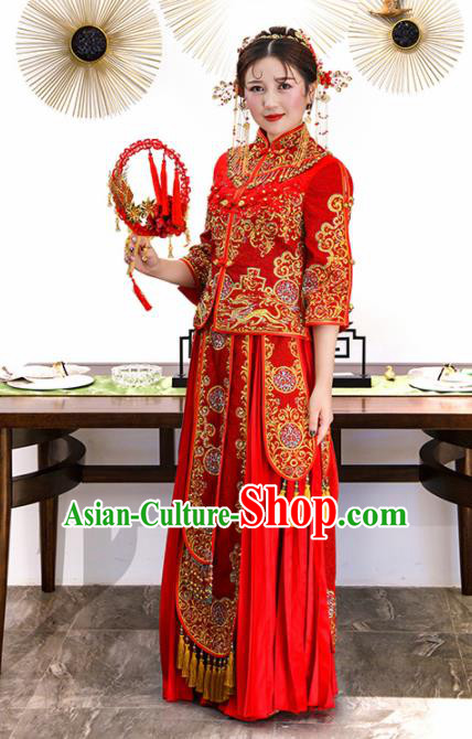 Chinese Traditional Bride Xiuhe Suits Ancient Handmade Embroidered Red Wedding Costumes for Women Chinese Traditional Bride Xiuhe Suits Ancient Handmade Embroidered Red Wedding Costumes for Women