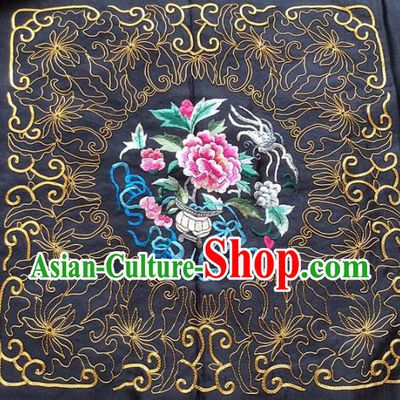 Chinese Traditional Handmade Embroidery Craft Embroidered Cloth Patches Embroidering Peony Silk Piece