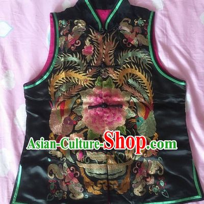 Chinese Traditional Silk Costume Tang Suit Embroidered Peony Black Silk Vest for Women