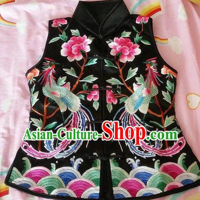 Chinese Traditional Costume Tang Suit Embroidered Phoenix Silk Vest for Women