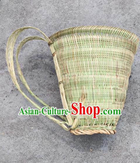Chinese Traditional Bamboo Ware Handmade Bamboo Weaving Pack Basket Chinese Traditional Bamboo Ware Handmade Bamboo Weaving Pack Basket