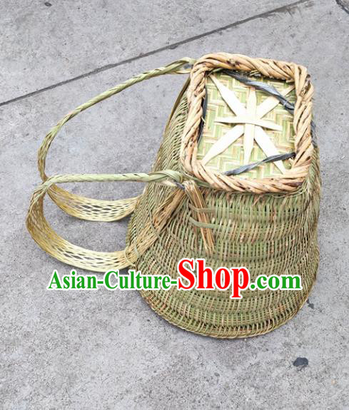 Chinese Traditional Bamboo Ware Handmade Bamboo Weaving Pack Basket Chinese Traditional Bamboo Ware Handmade Bamboo Weaving Pack Basket
