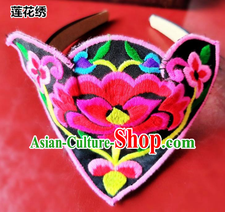 Chinese Traditional Ethnic Embroidered Lotus Headband National Handmade Hair Clasp for Women Chinese Traditional Ethnic Embroidered Lotus Headband National Handmade Hair Clasp for Women
