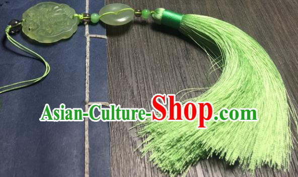 Traditional Chinese Hanfu Green Jade Carving Bat Waist Accessories Palace Tassel Pendant Ancient Swordsman Brooch Traditional Chinese Hanfu Green Jade Carving Bat Waist Accessories Palace Tassel Pendant Ancient Swordsman Brooch